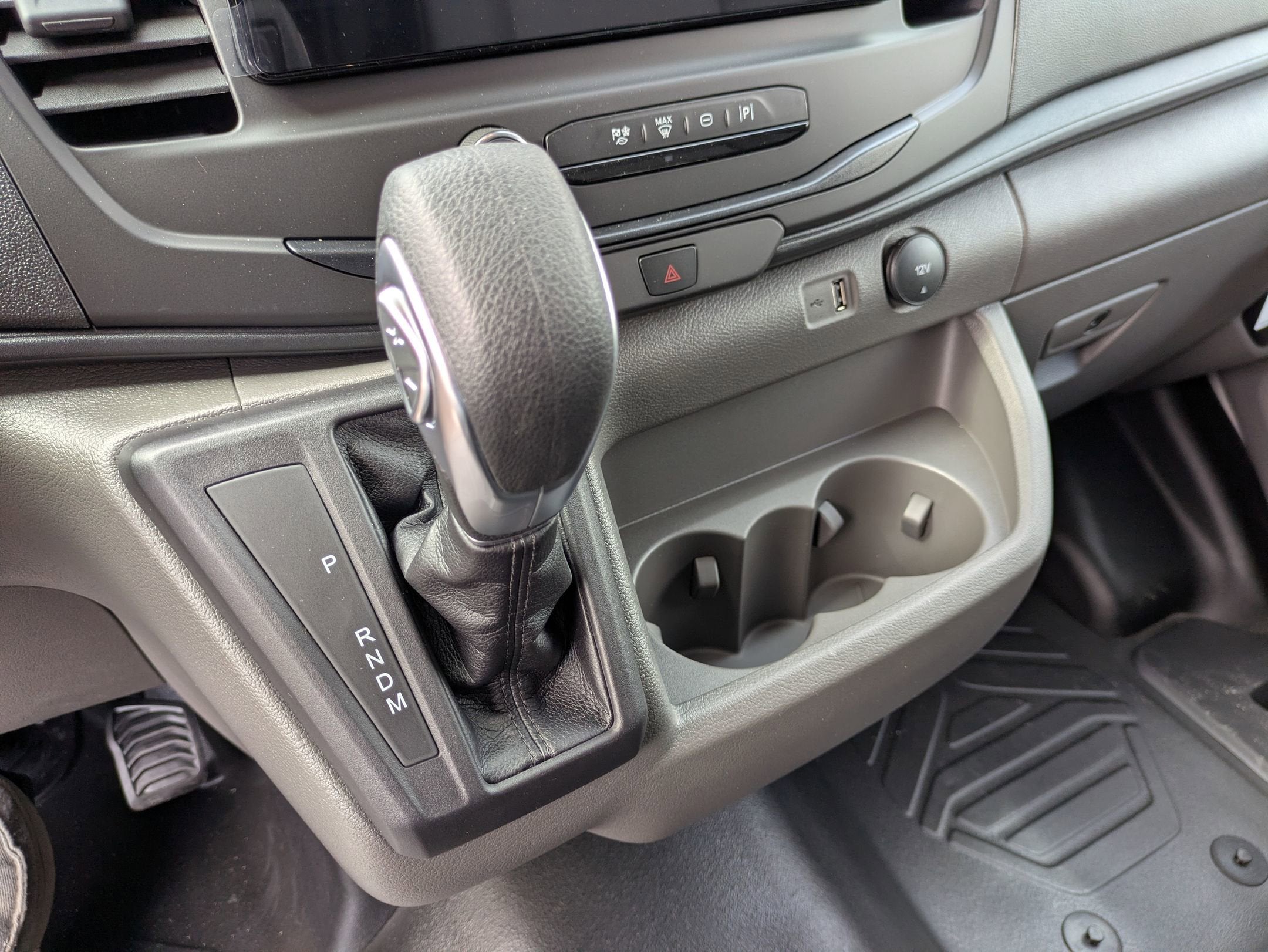 2026 Ford Transit Cargo Van Base