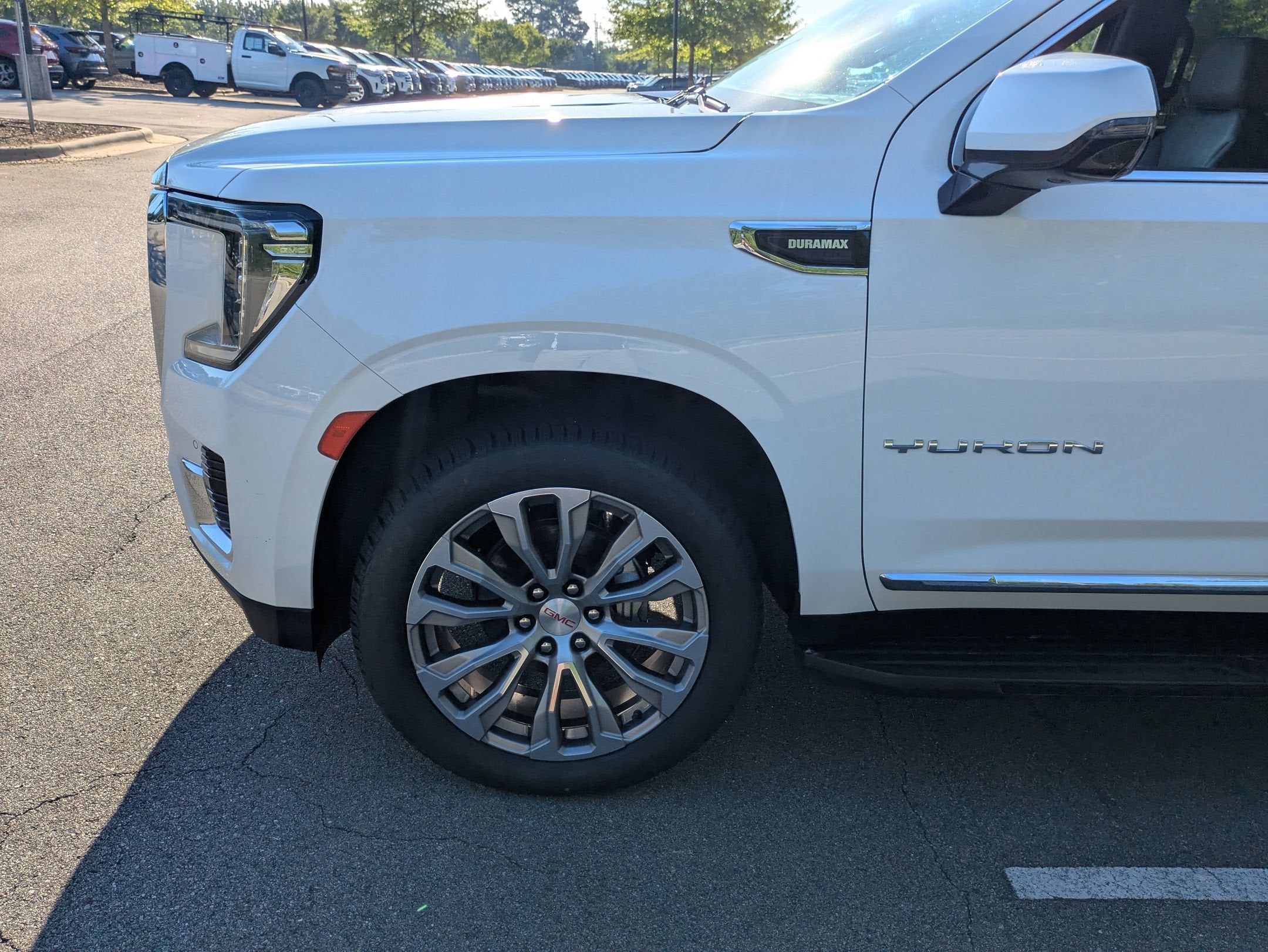 2022 GMC Yukon XL SLT