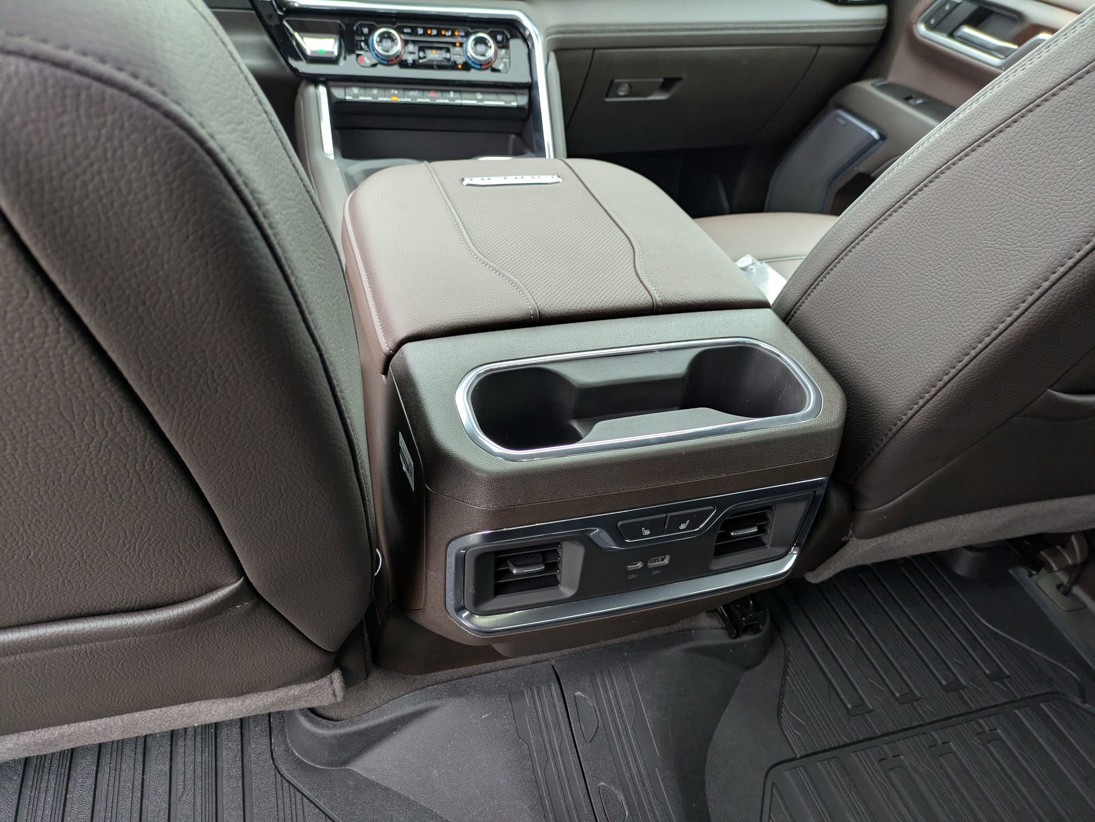 2026 GMC Sierra 2500HD Denali