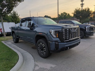 2025 GMC Sierra 2500HD Denali Ultimate