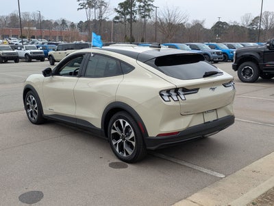 2025 Ford Mustang Mach-E Select
