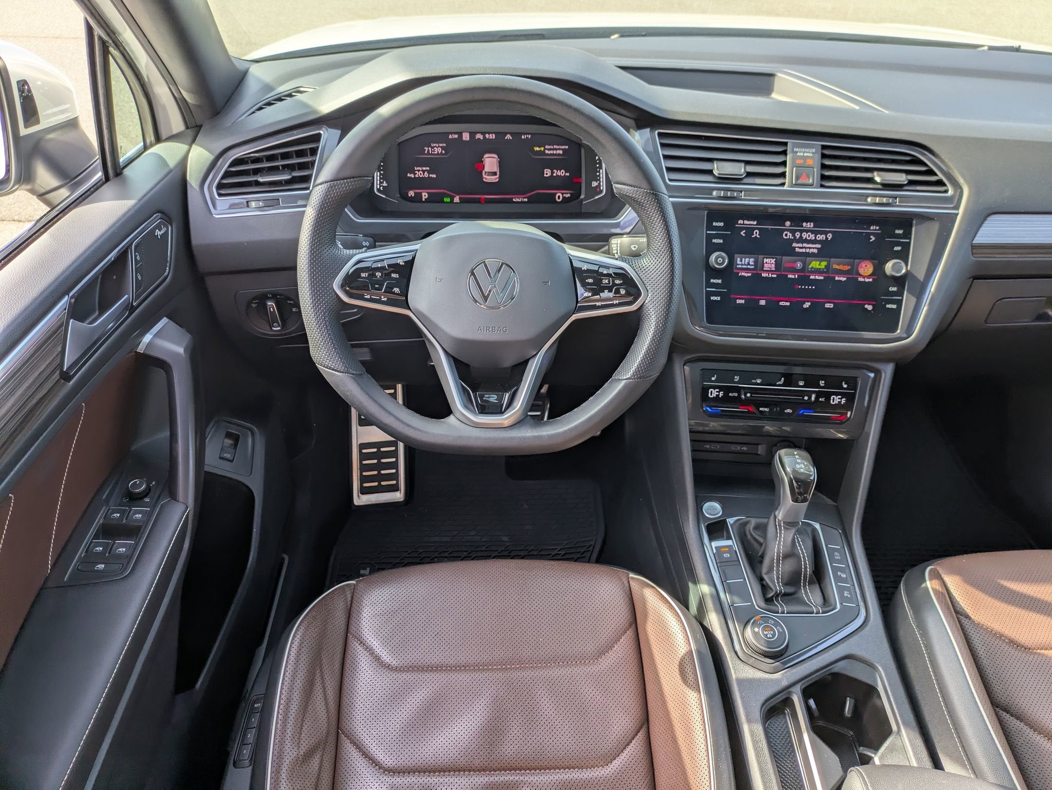 2022 Volkswagen Tiguan SEL R-Line