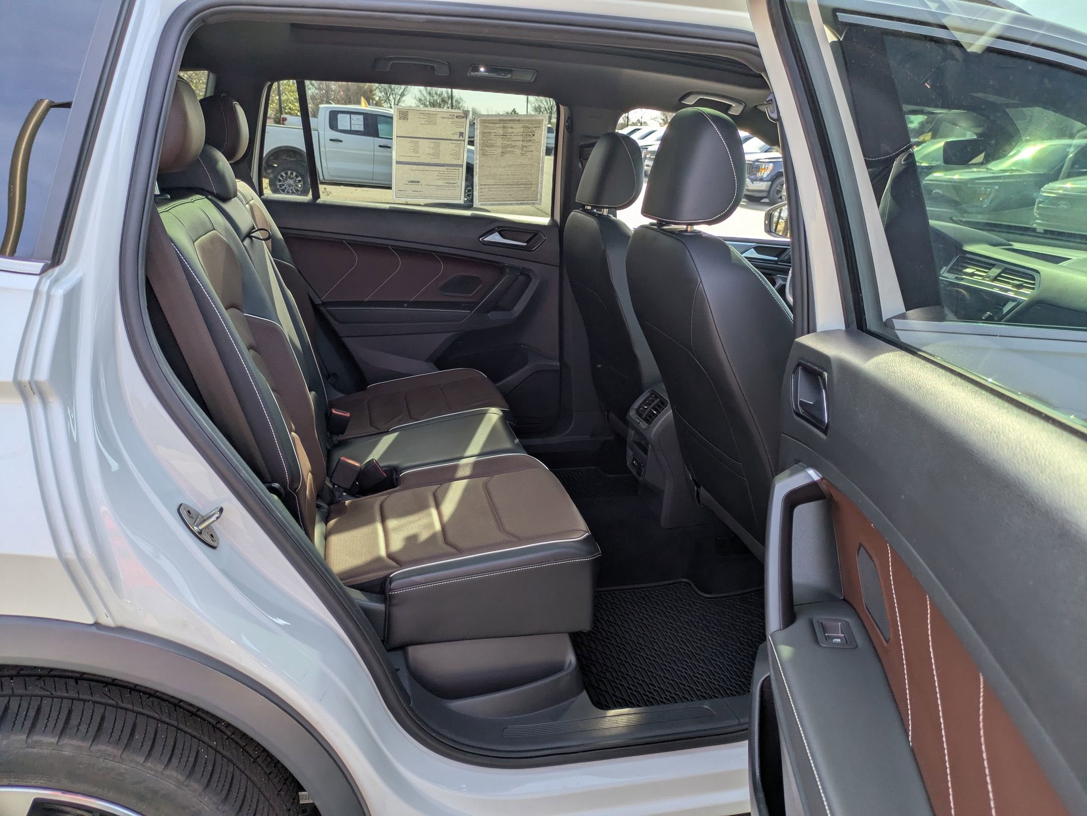 2022 Volkswagen Tiguan SEL R-Line