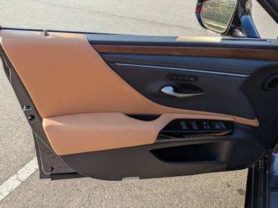 2025 Lexus ES ES 300h