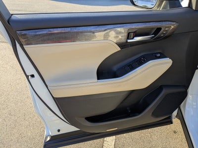 2023 Toyota Highlander Limited