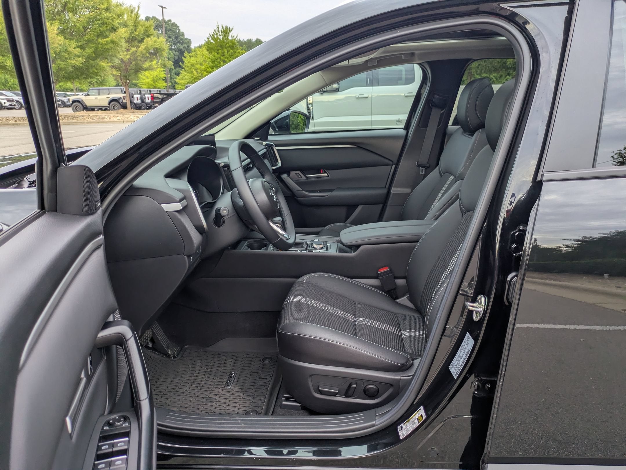 2025 Mazda Mazda CX-50 2.5 S Premium Package
