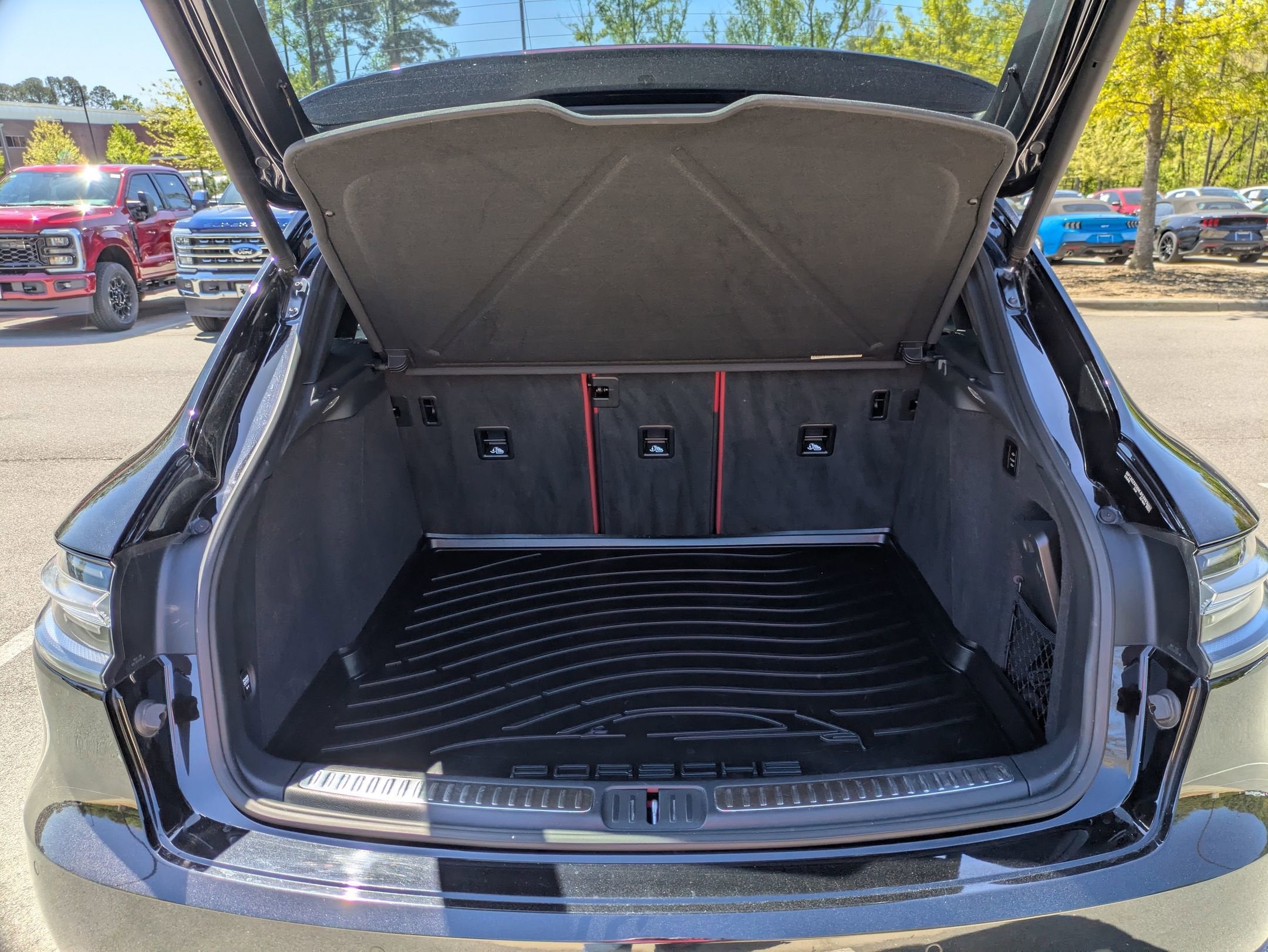 2021 Porsche Macan GTS