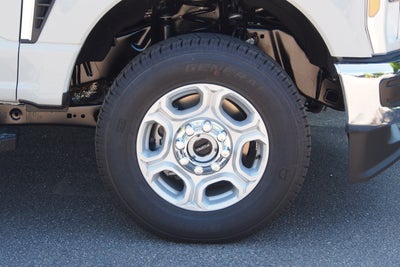 2026 Ford Super Duty F-250 SRW Base
