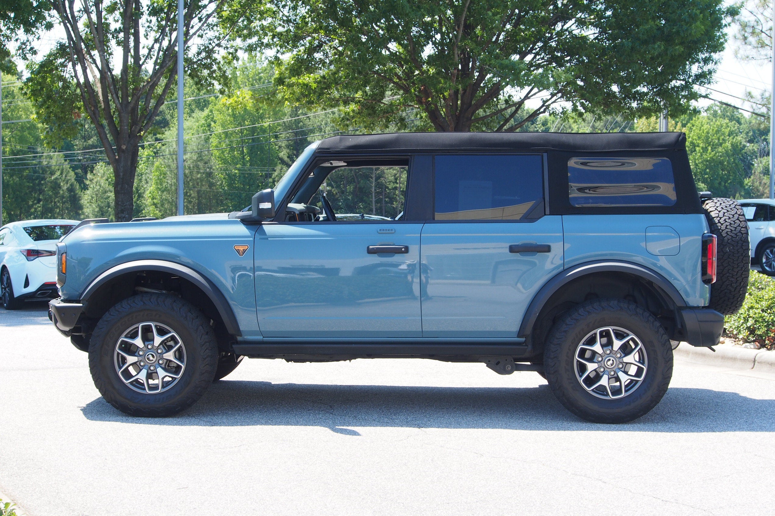 2023 Ford Bronco Badlands