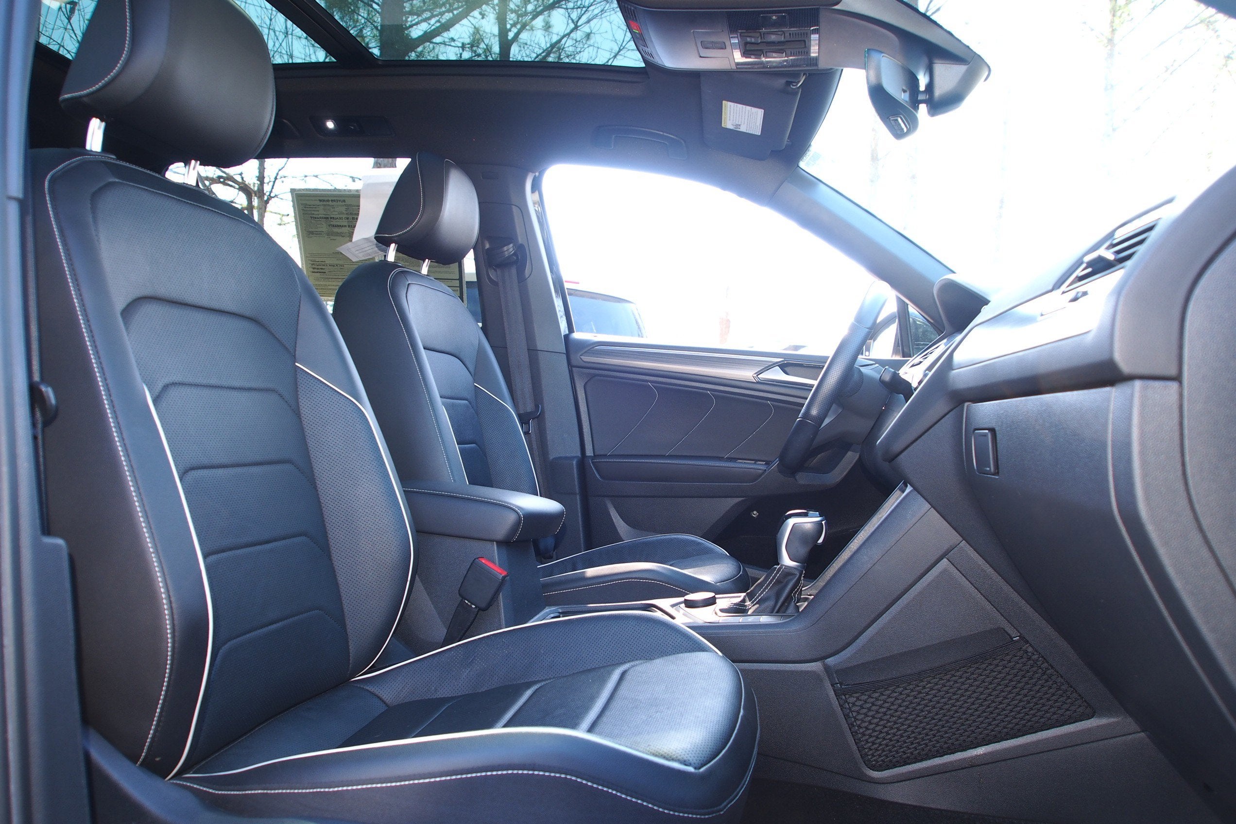 2022 Volkswagen Tiguan SEL R-Line