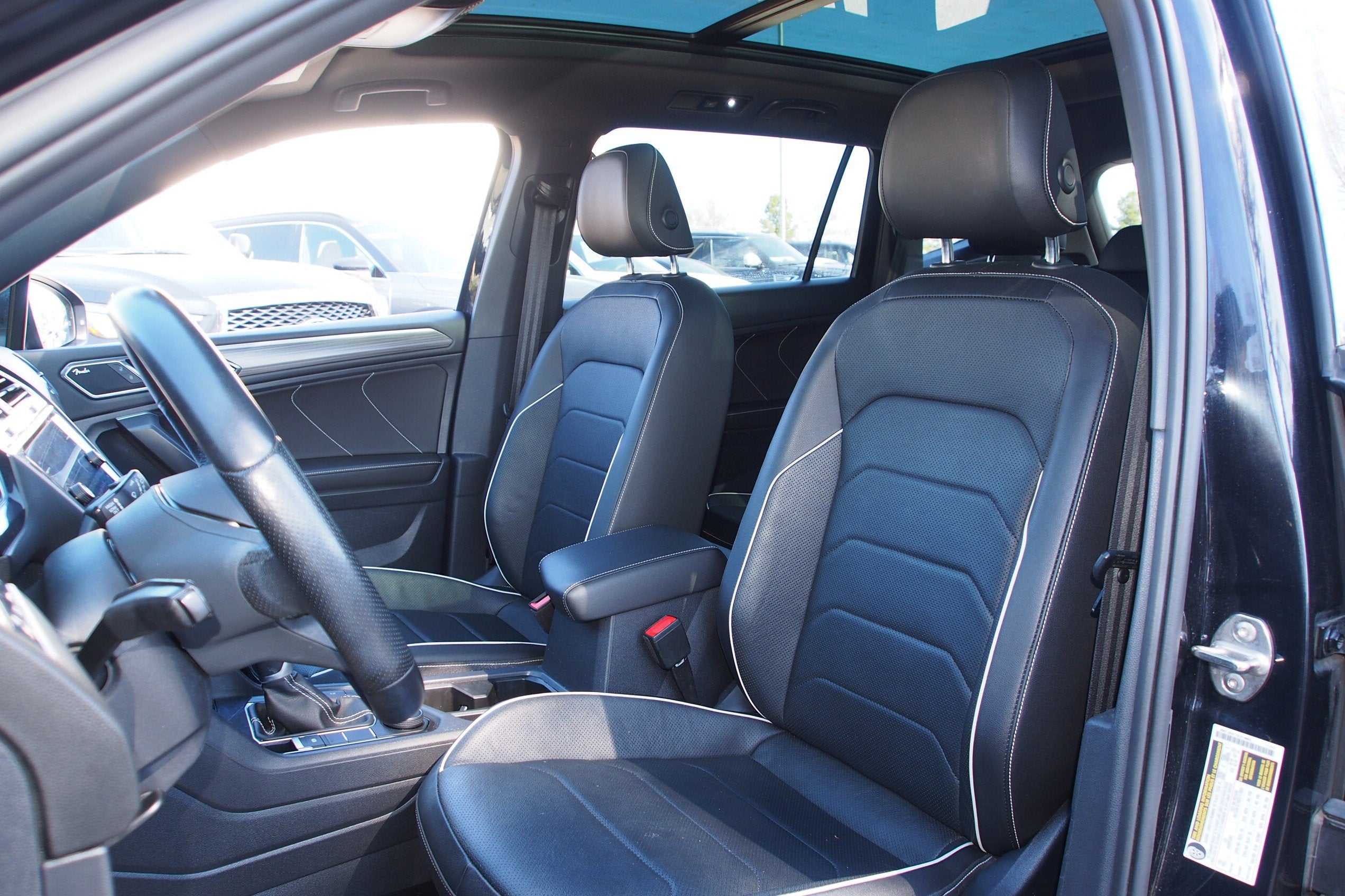 2022 Volkswagen Tiguan SEL R-Line