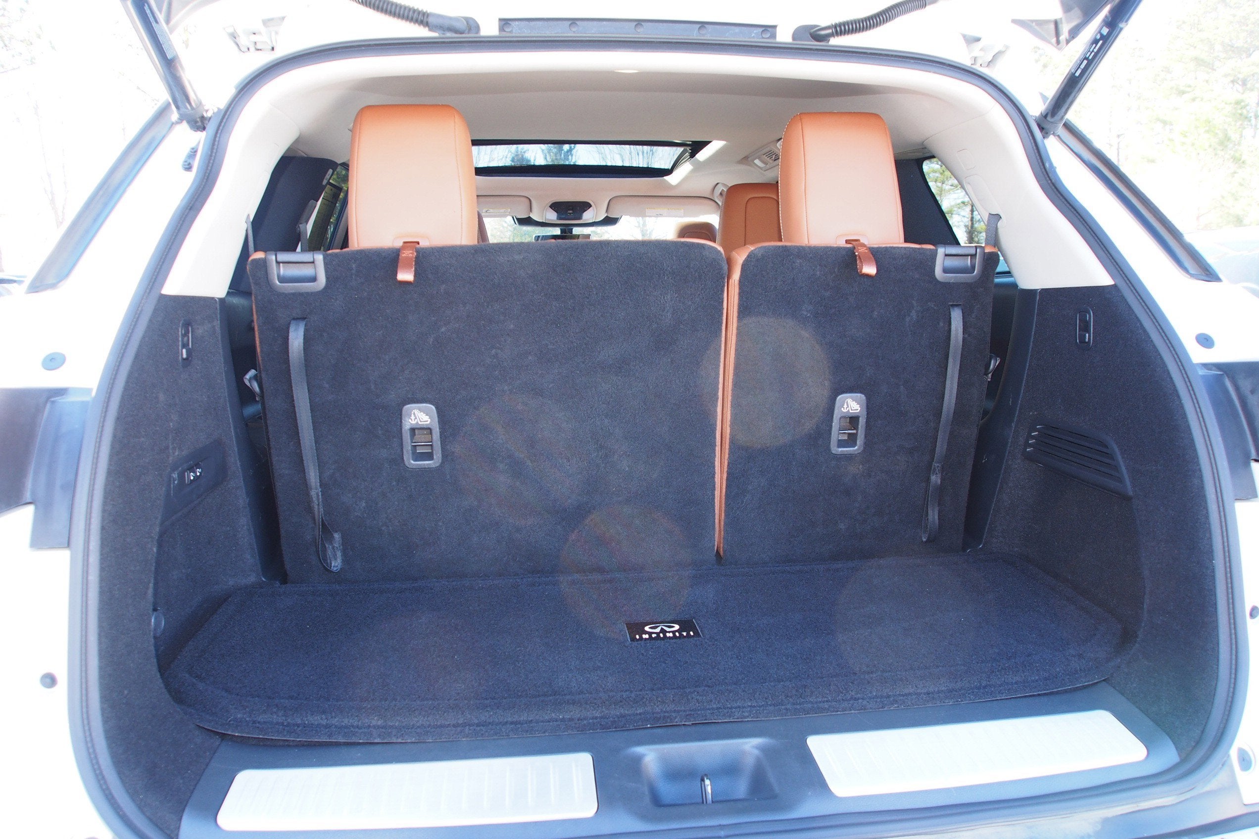 2023 INFINITI QX60 SENSORY