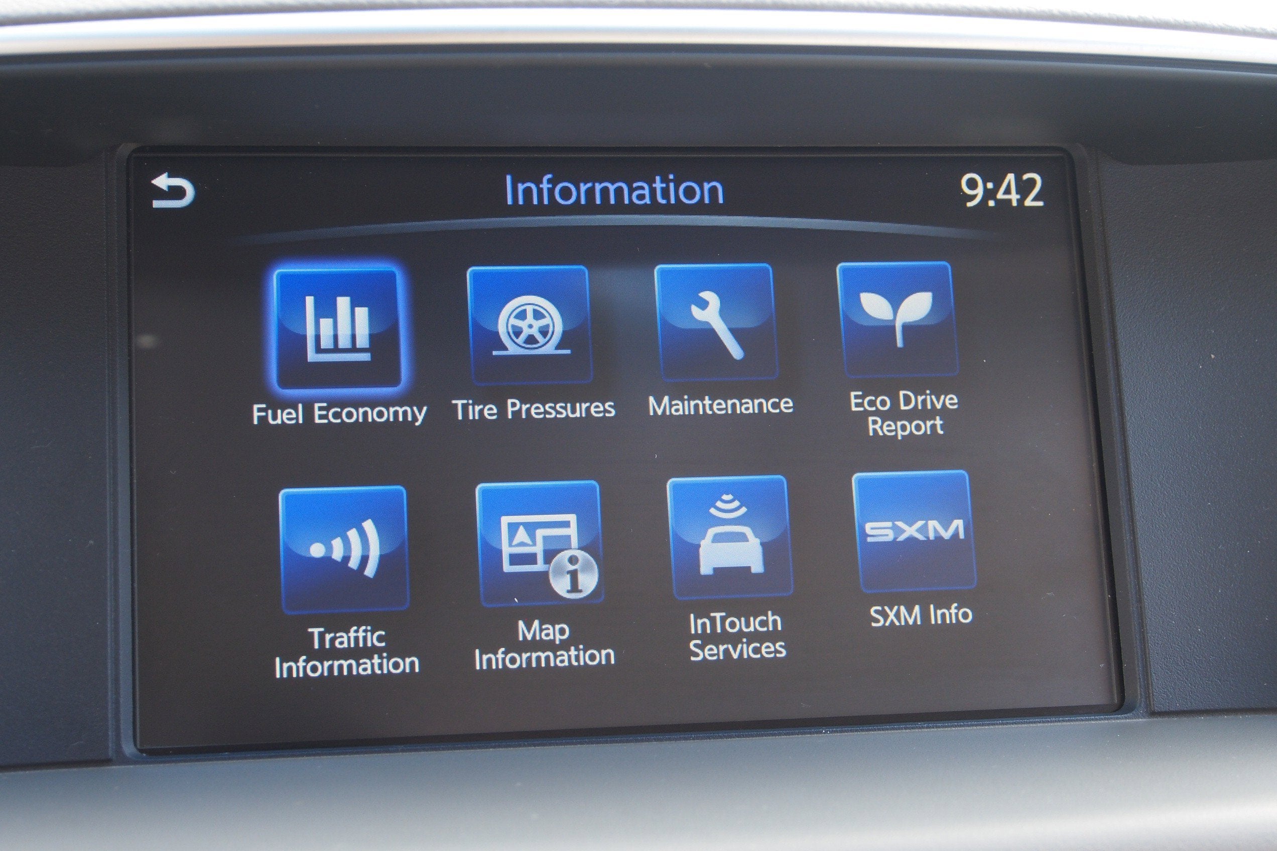 2019 INFINITI Q70L 3.7 LUXE