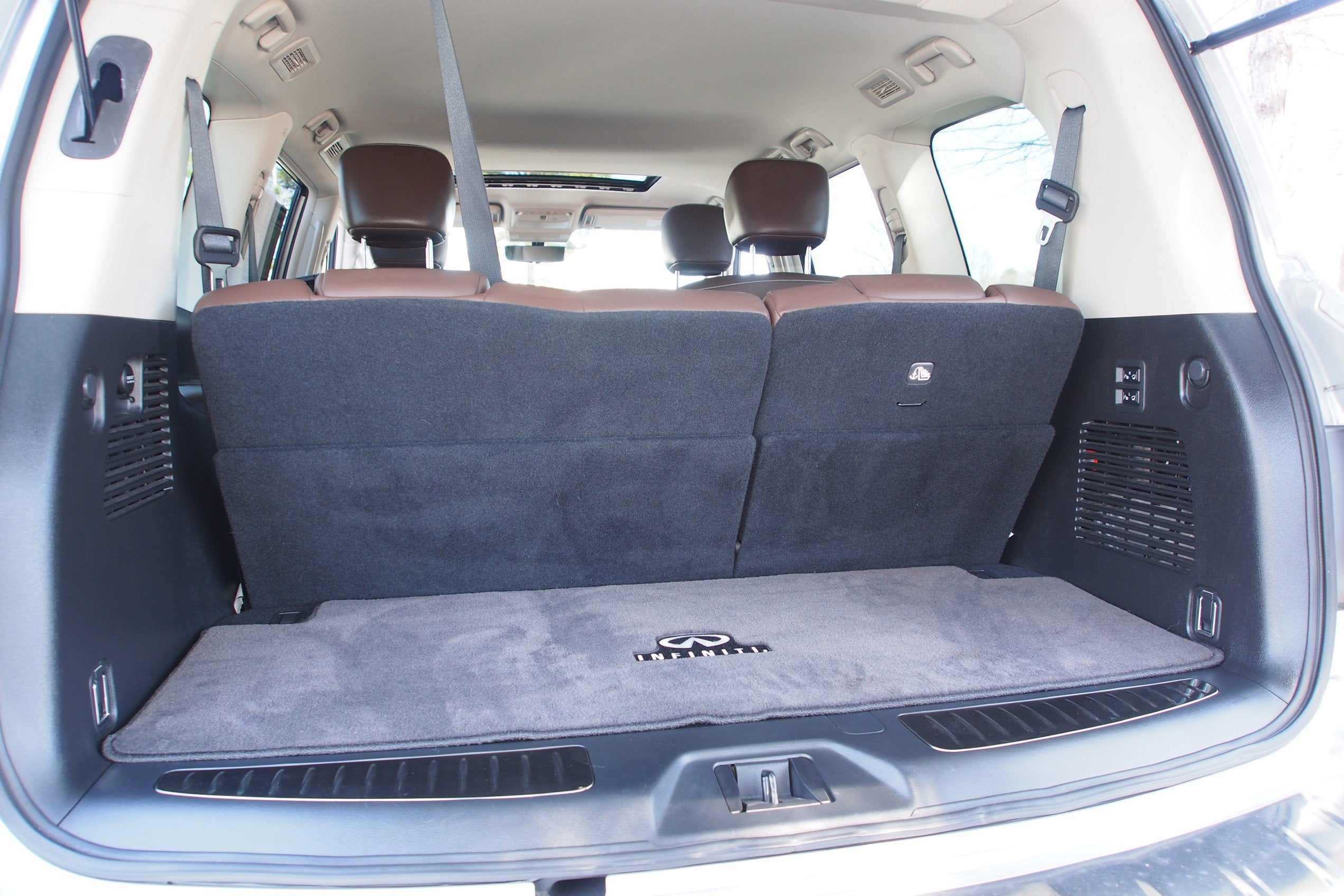 2022 INFINITI QX80 PREMIUM SELECT