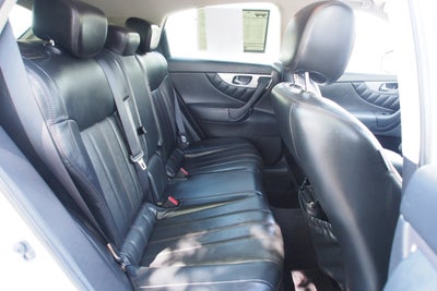 2017 INFINITI QX70 Base