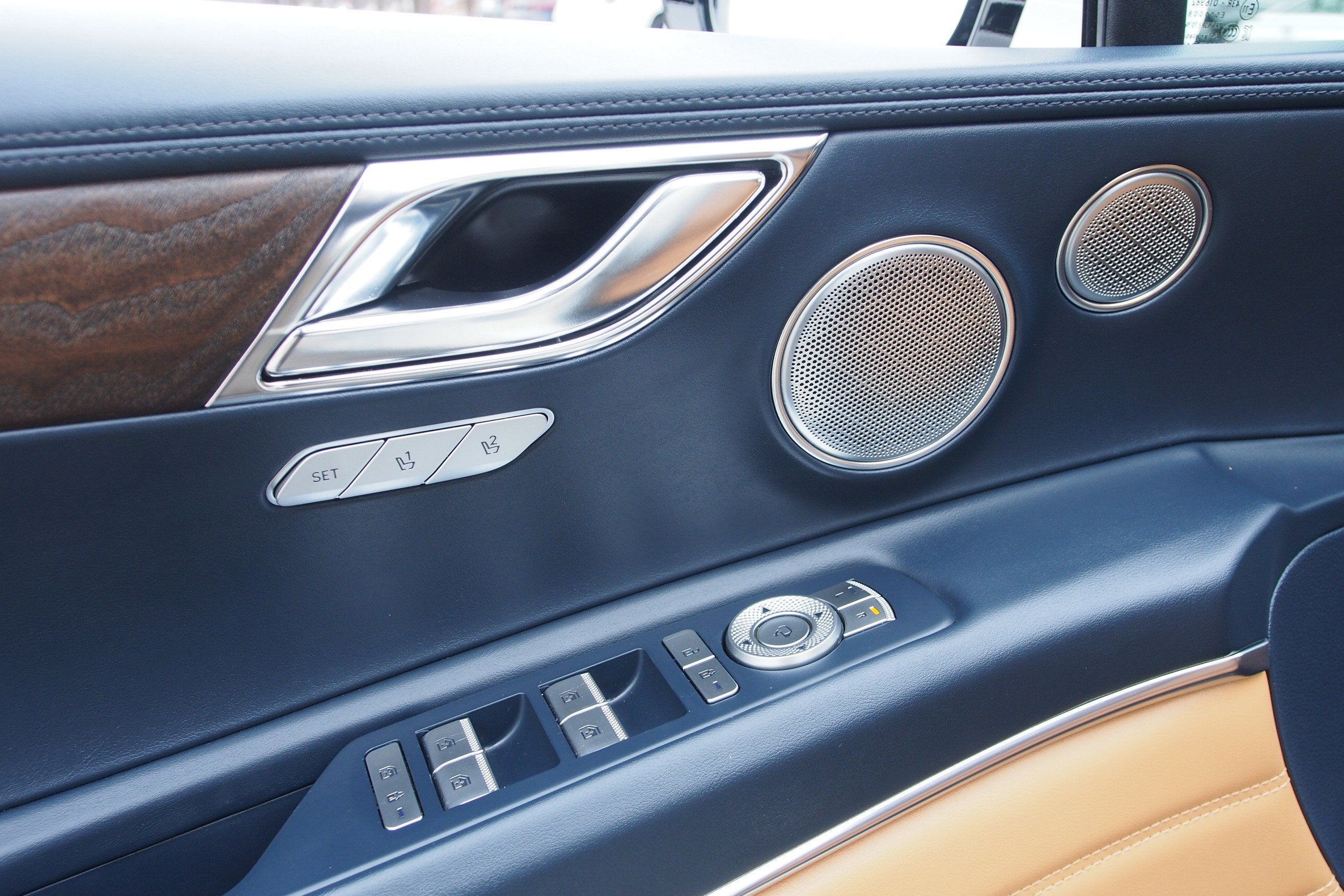 2022 Genesis GV80 2.5T