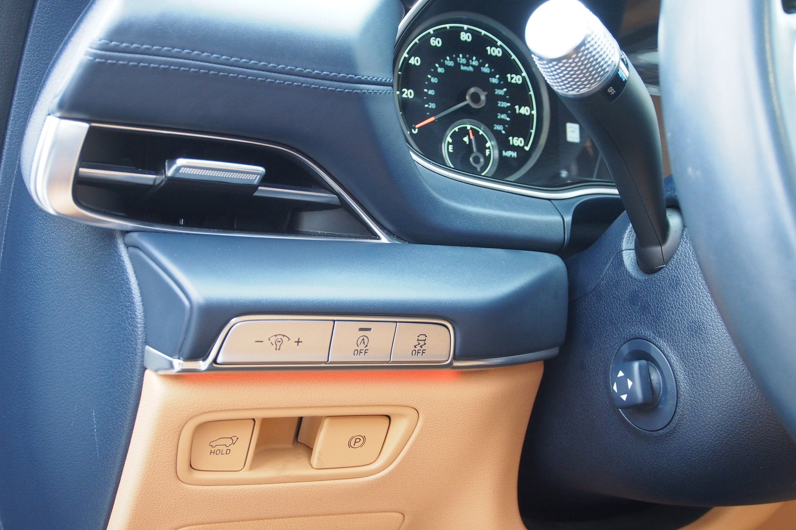 2022 Genesis GV80 2.5T