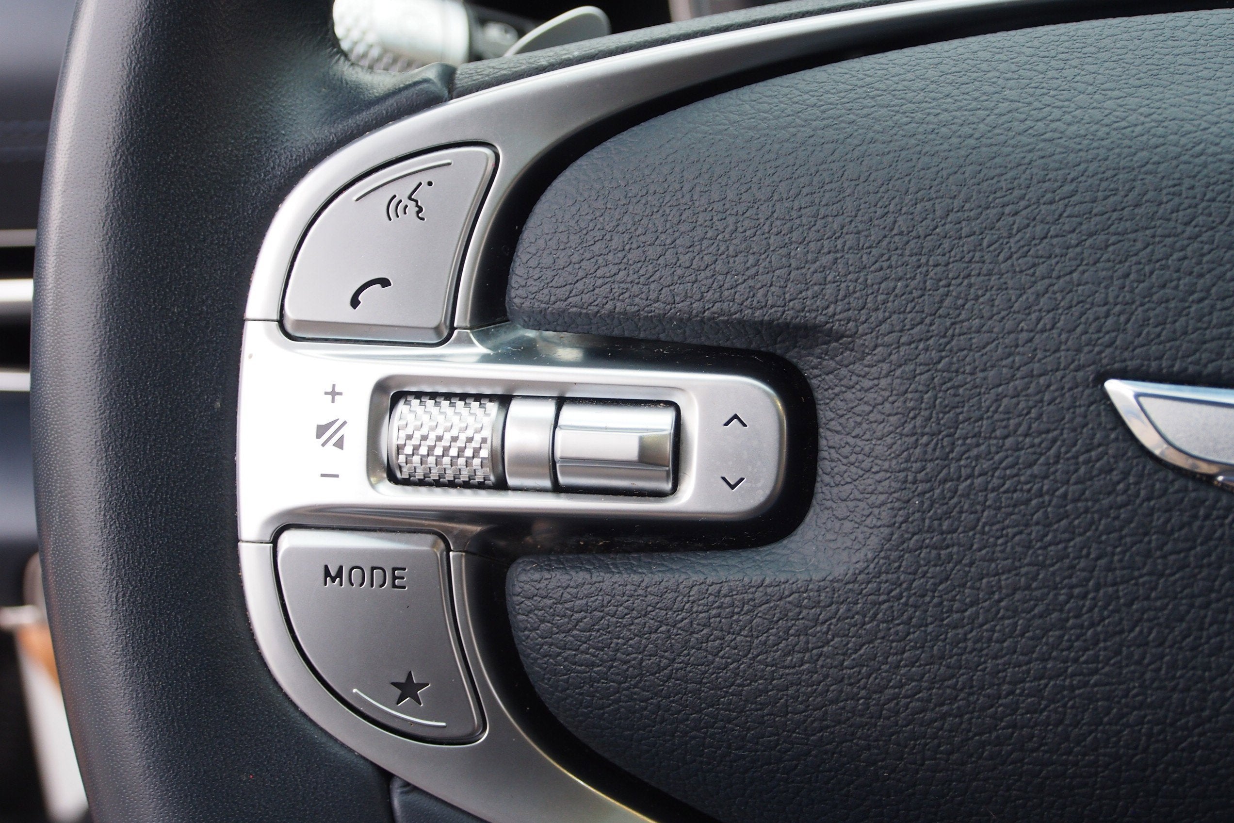 2022 Genesis GV80 2.5T