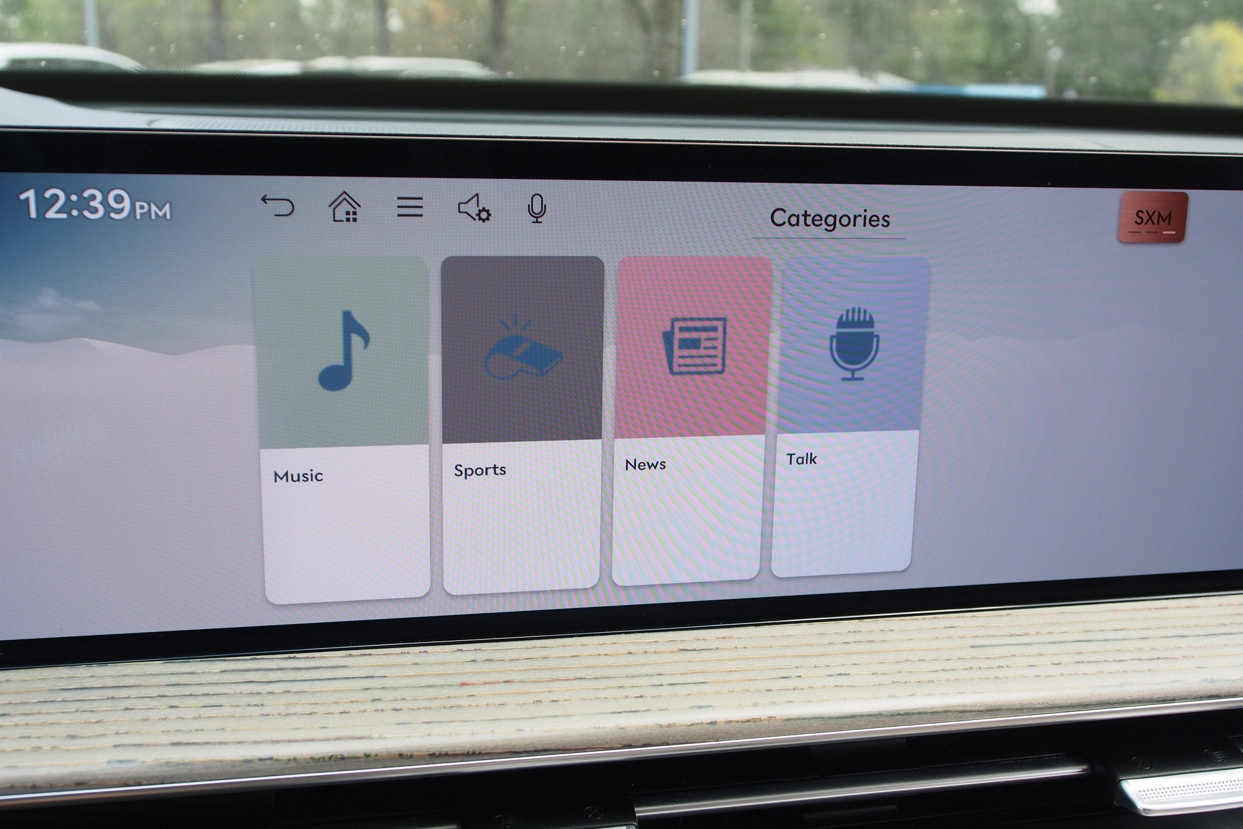 2025 Genesis GV80 Select