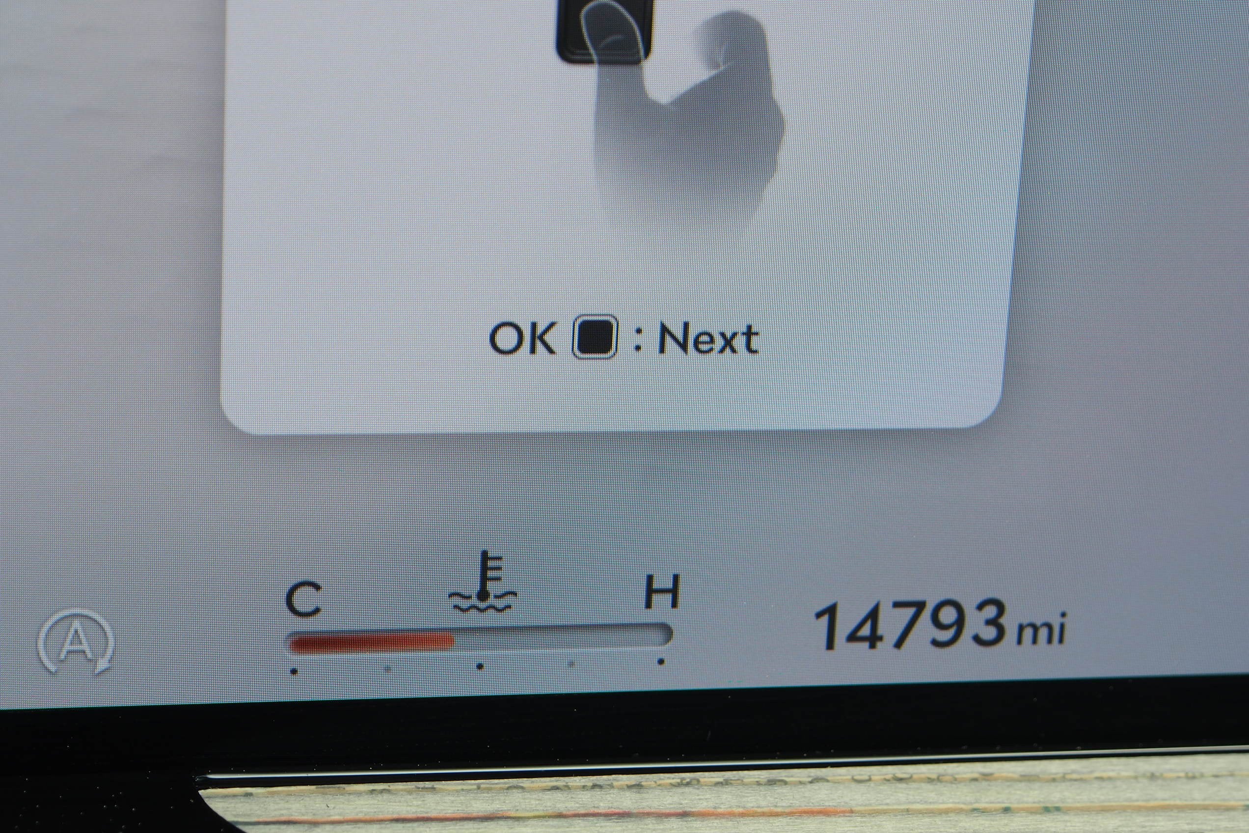 2025 Genesis GV80 Select