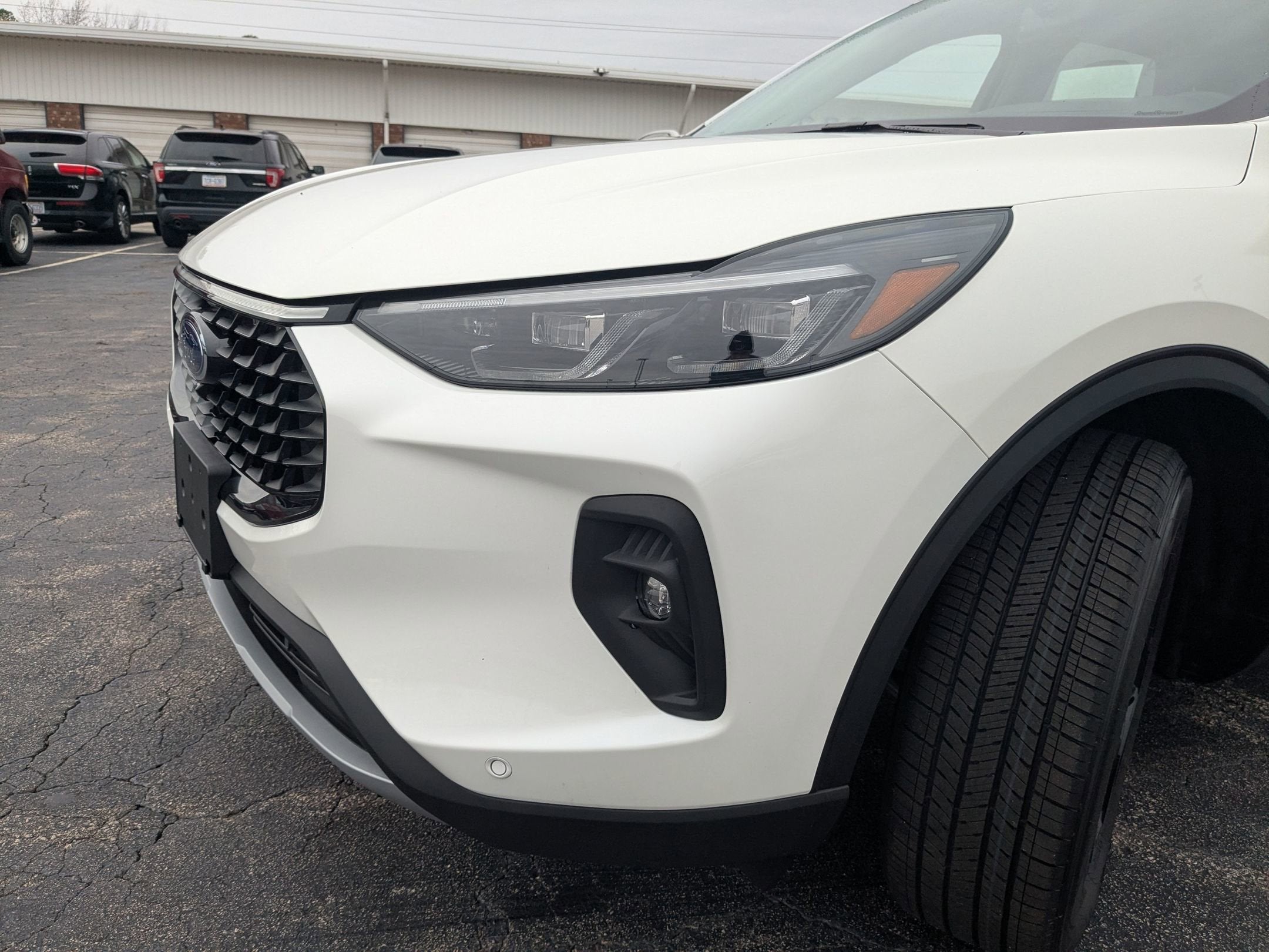 2026 Ford Escape Platinum