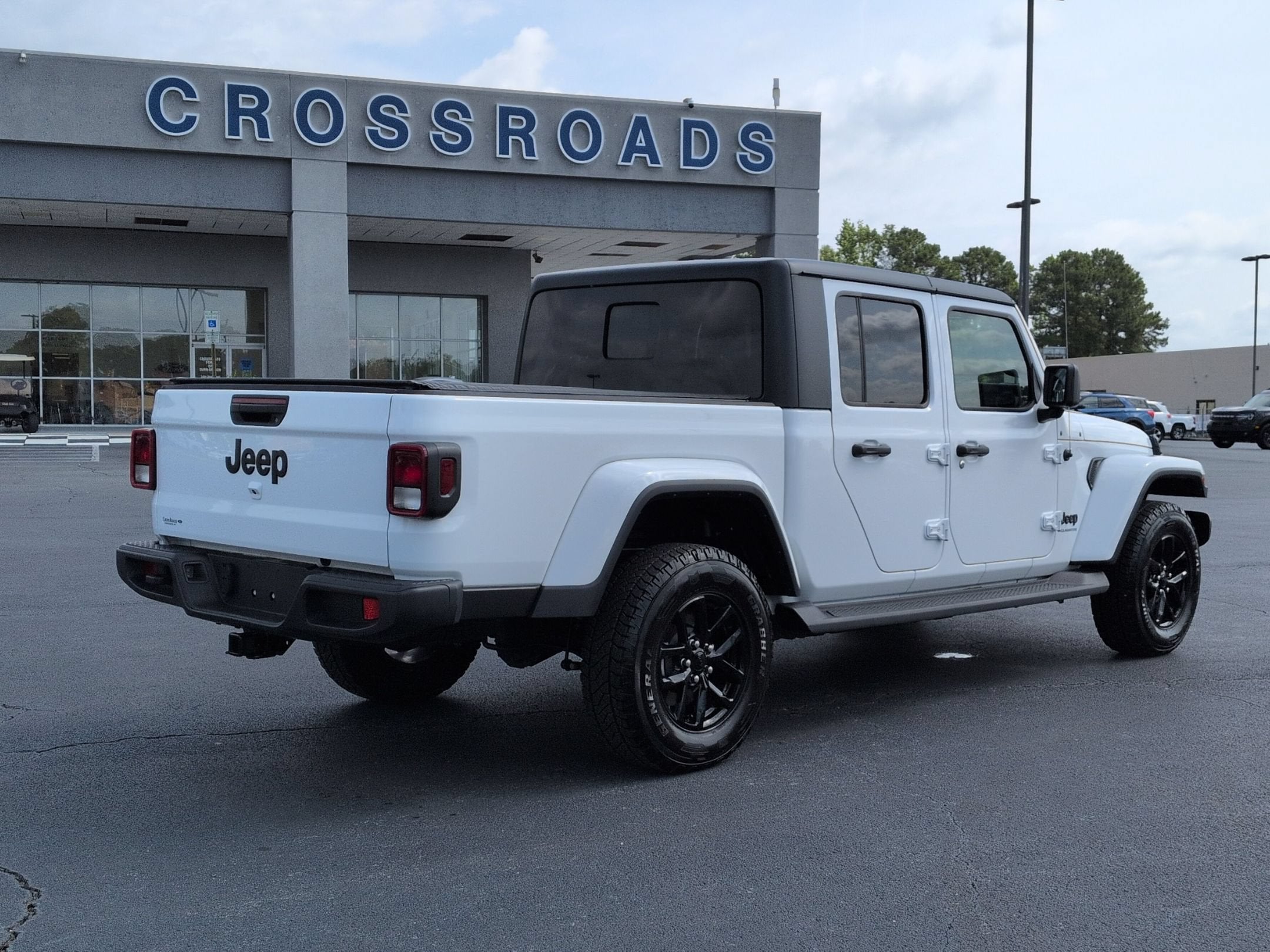 2023 Jeep Gladiator Sport S