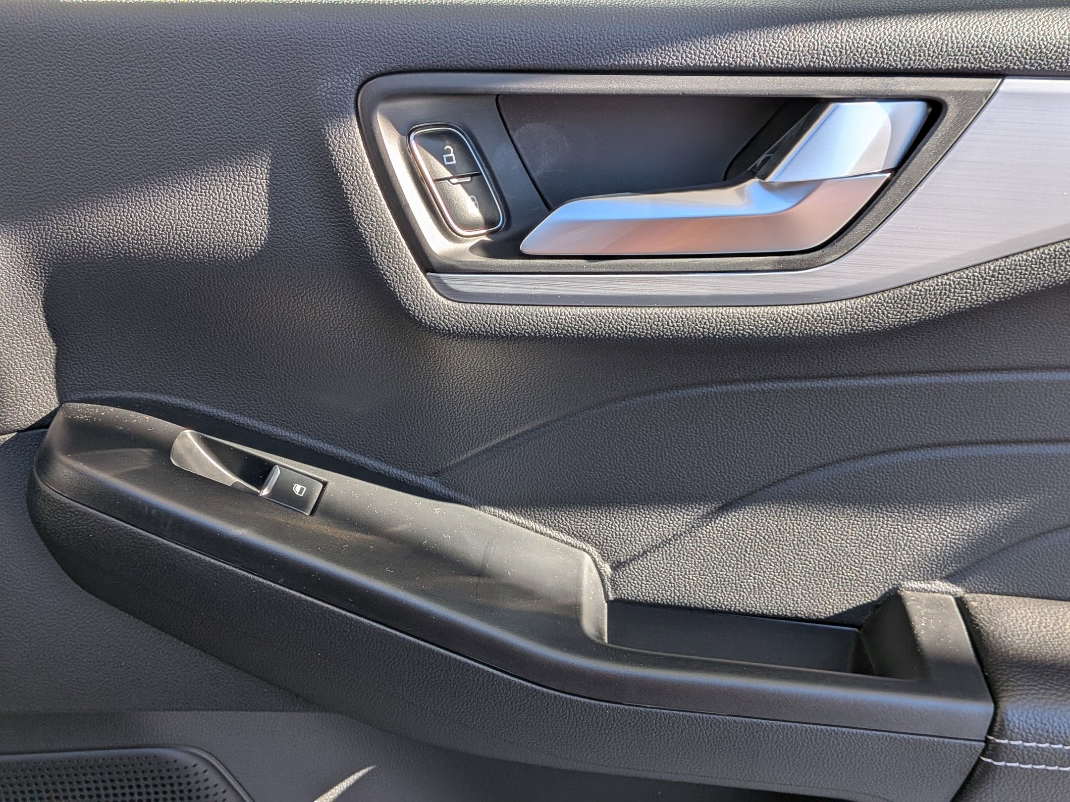 2026 Ford Escape Platinum