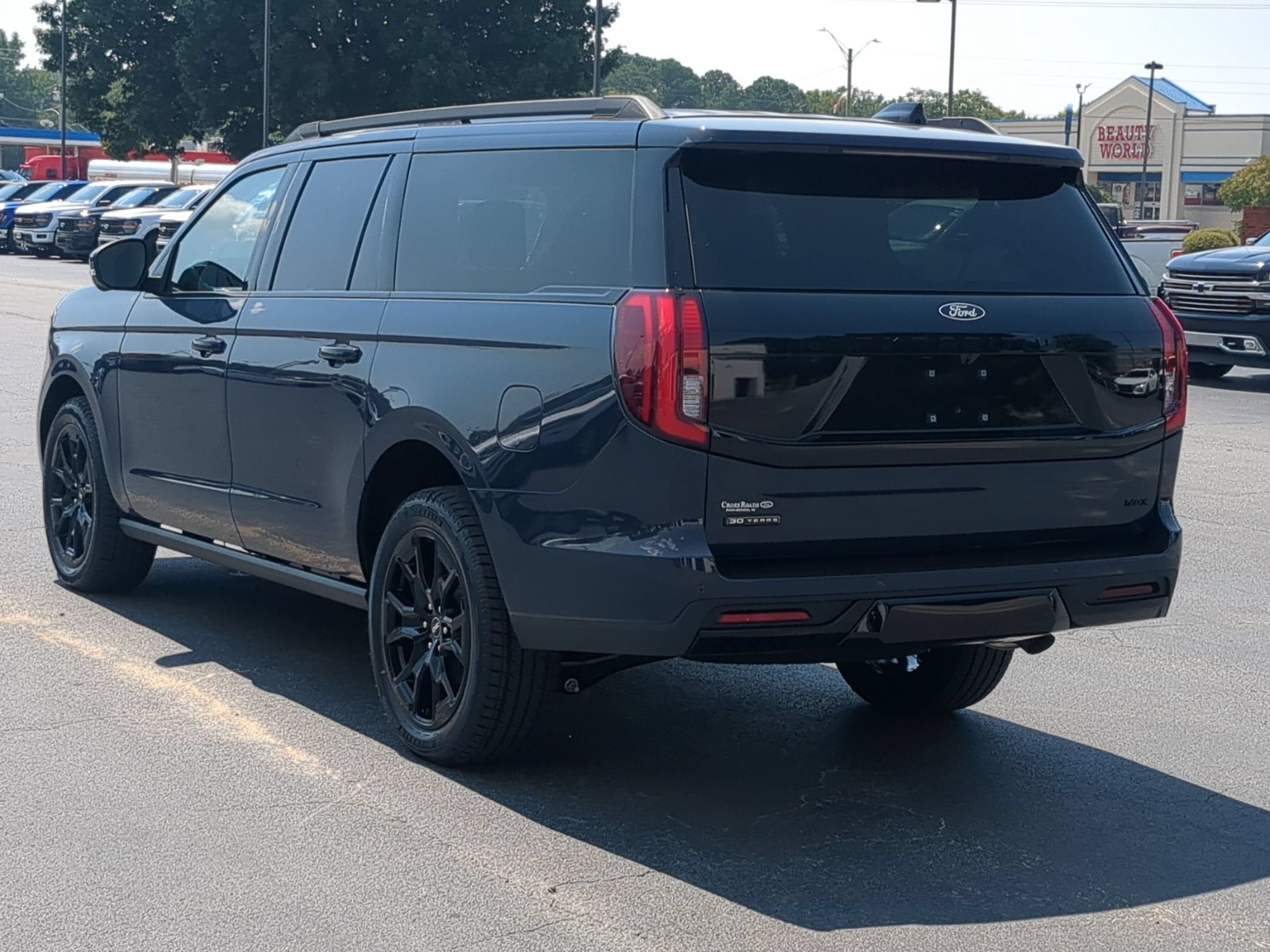 2027 Ford Expedition Max Platinum