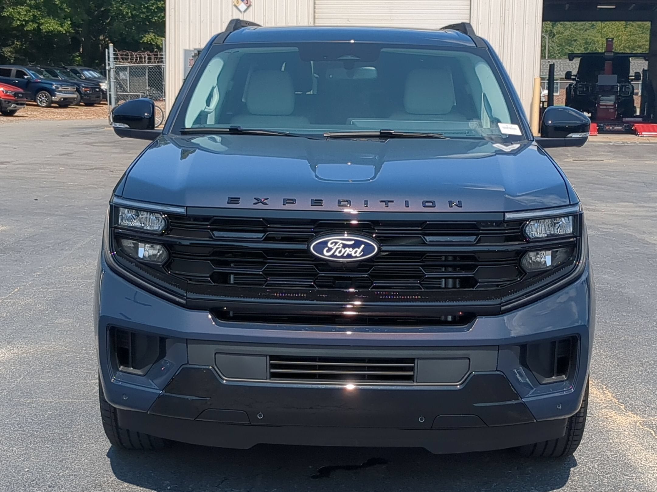 2027 Ford Expedition Max Platinum