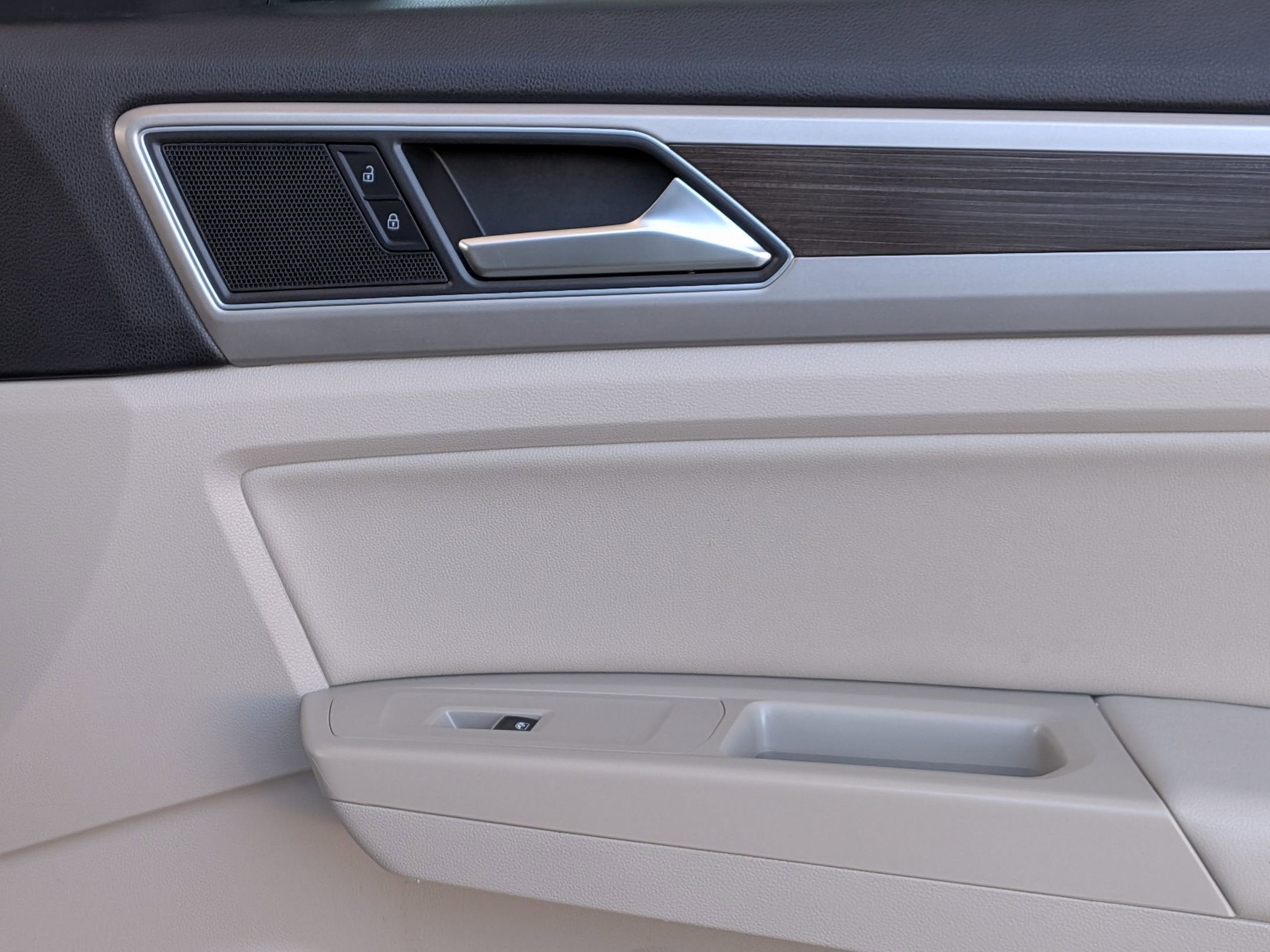 2019 Volkswagen Atlas 3.6L V6 SEL R-Line