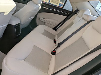 2023 Chrysler 300 Touring