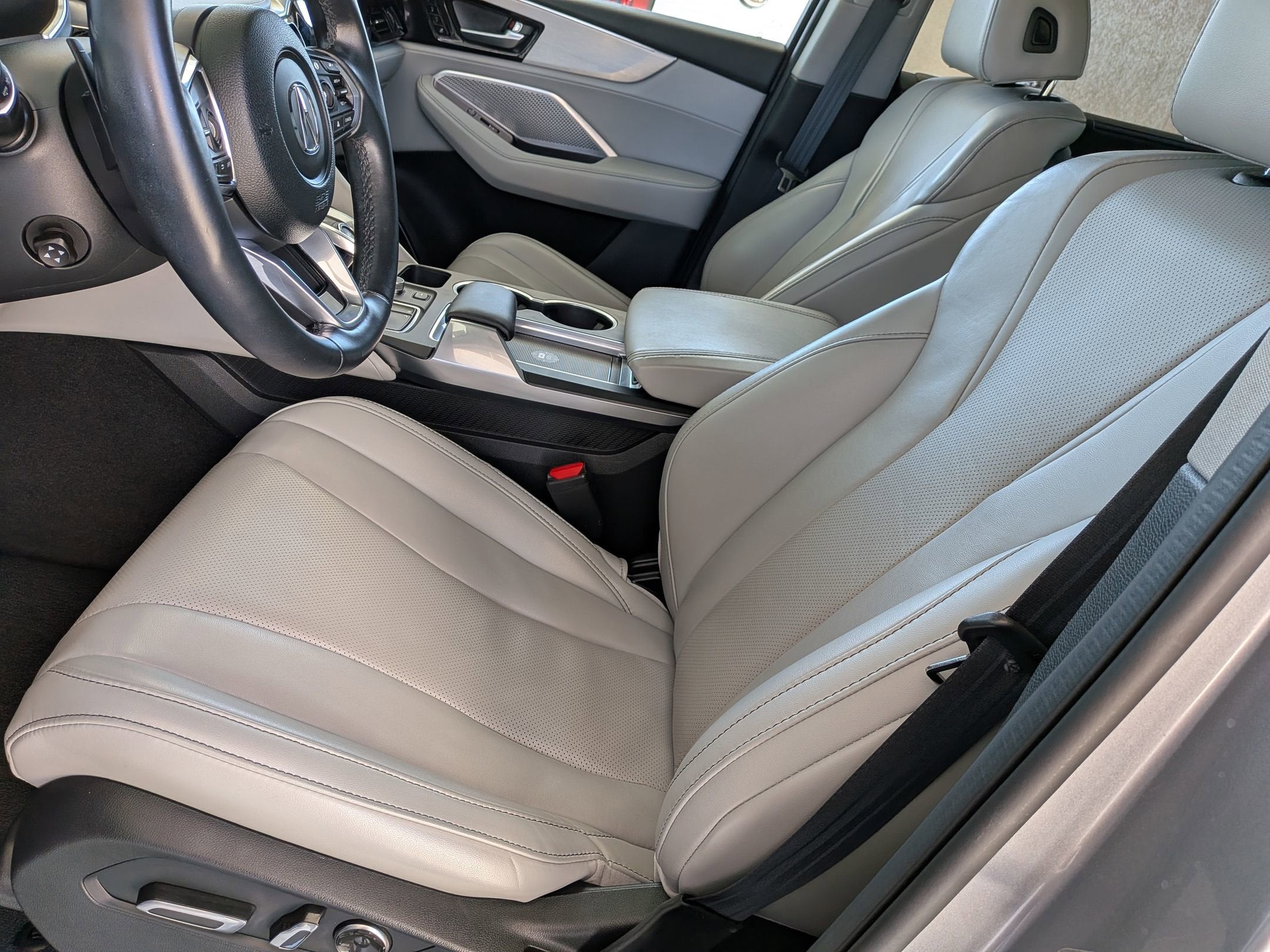 2022 Acura MDX w/Technology Package