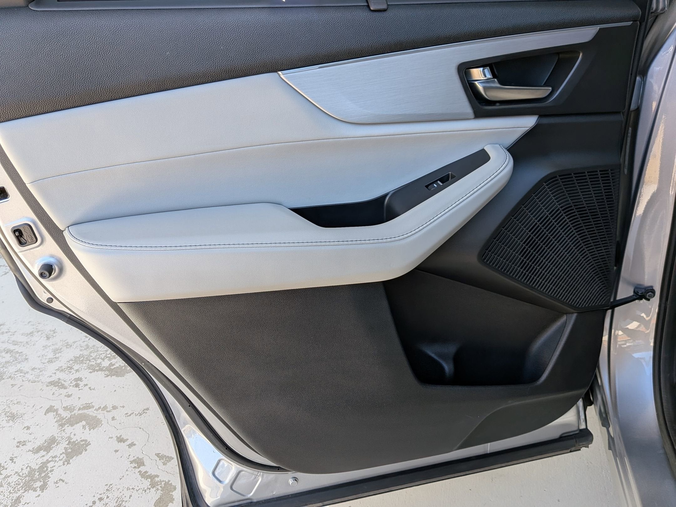 2022 Acura MDX w/Technology Package