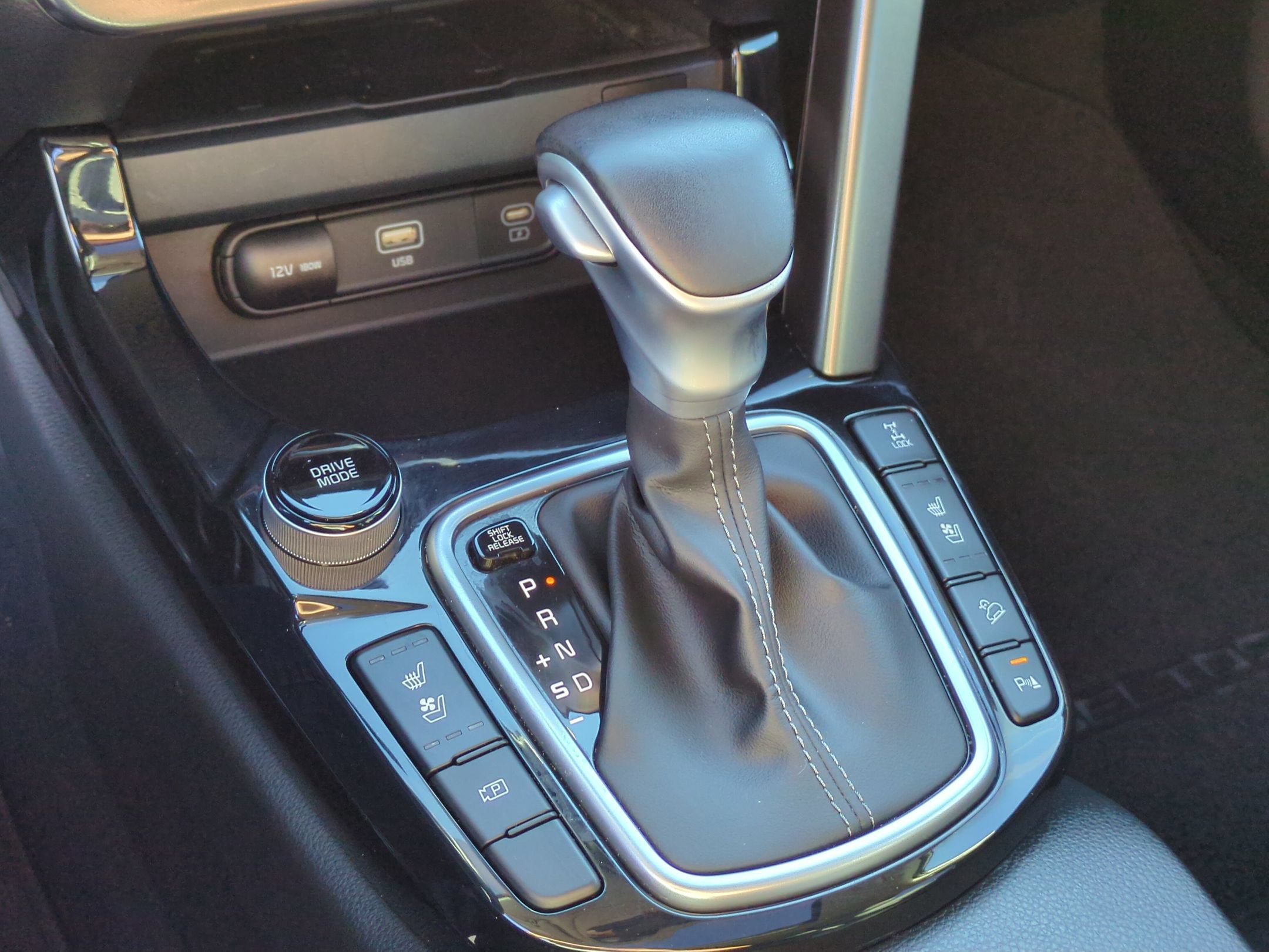 2025 Kia Seltos SX