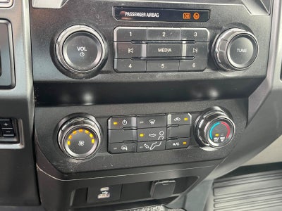 2022 Ford Super Duty F-550 DRW XLT