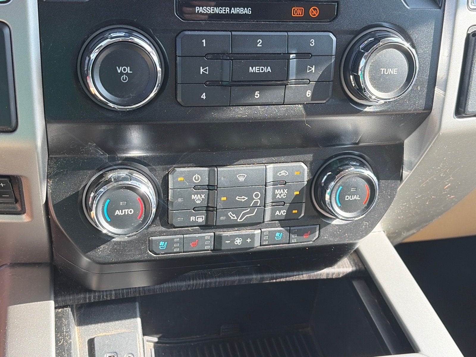 2020 Ford Super Duty F-250 SRW LARIAT
