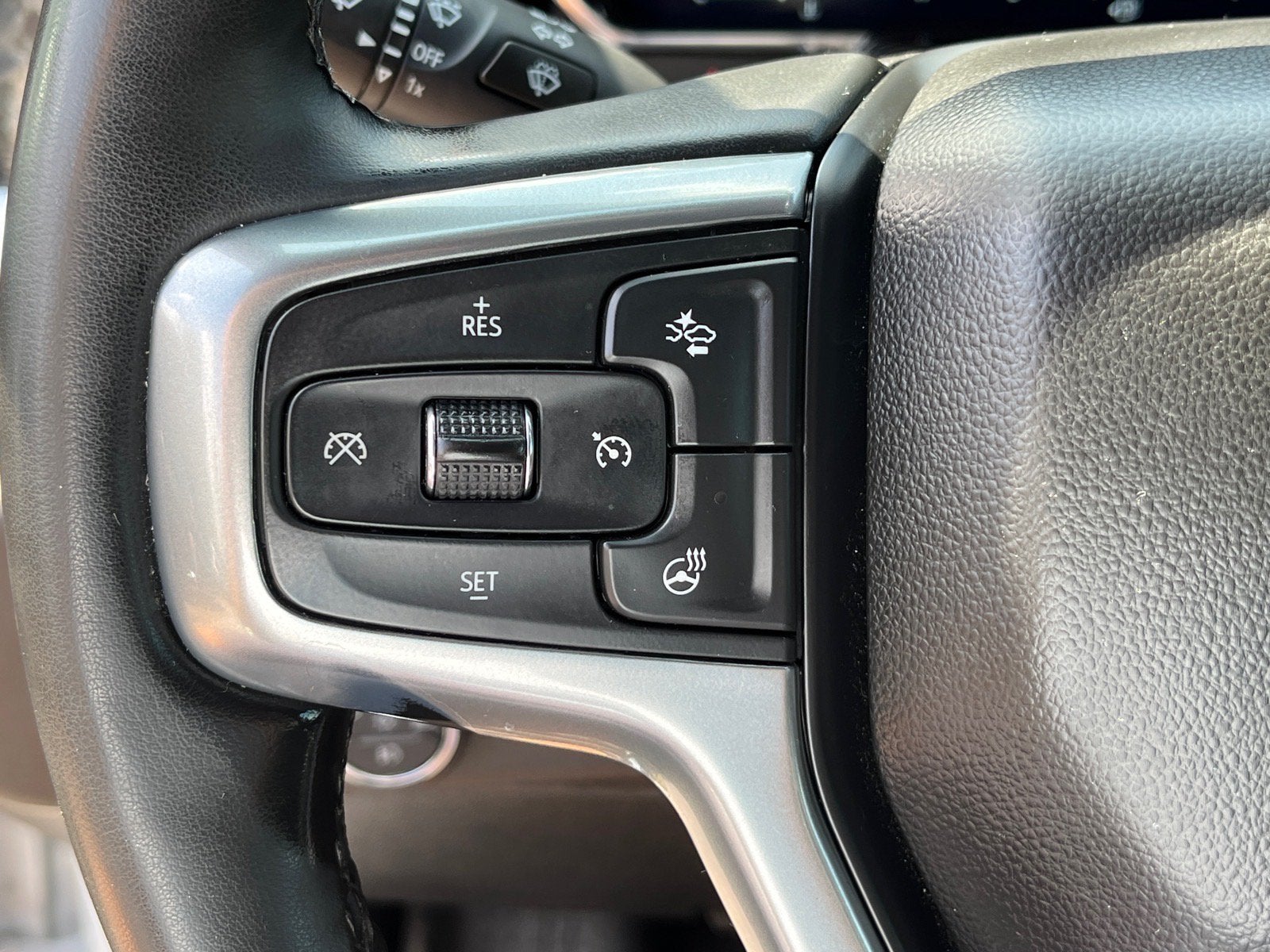 2024 Chevrolet Silverado 3500HD CC LT
